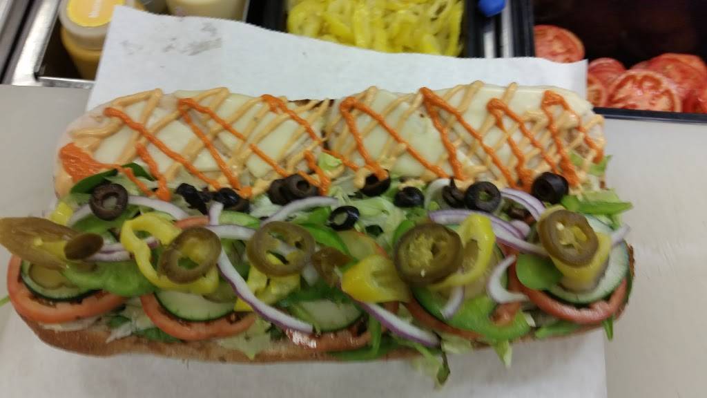 Subway Restaurants | restaurant | 3933 E Castro Valley Blvd, Castro Valley, CA 94546, USA | 5108819187 OR +1 510-881-9187