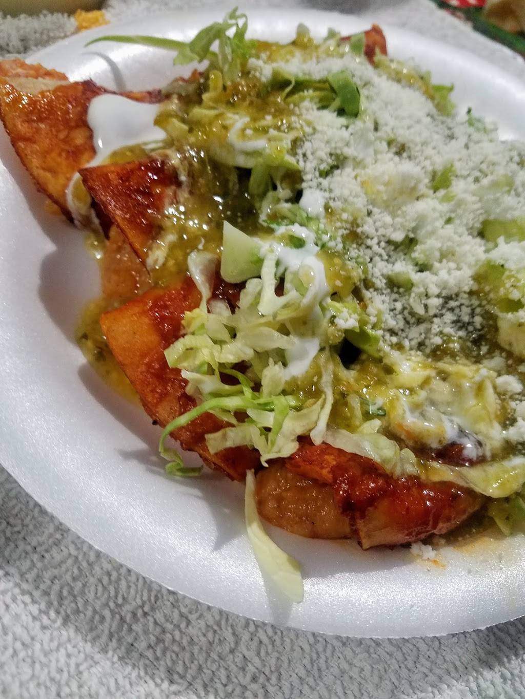 Antojitos Doña Gloria | restaurant | 1163 N Wilmington Blvd, Wilmington, CA 90744, USA | 4242248680 OR +1 424-224-8680