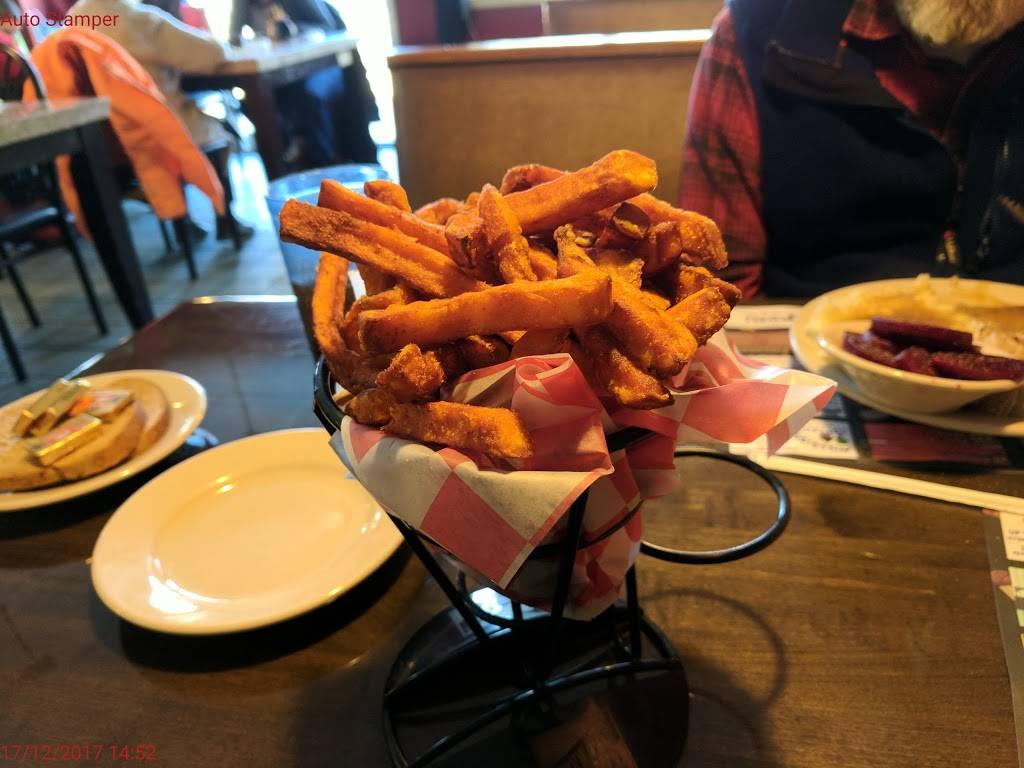 Market Square Restaurant | restaurant | 24 Market St, South Paris, ME 04281, USA | 2077433911 OR +1 207-743-3911