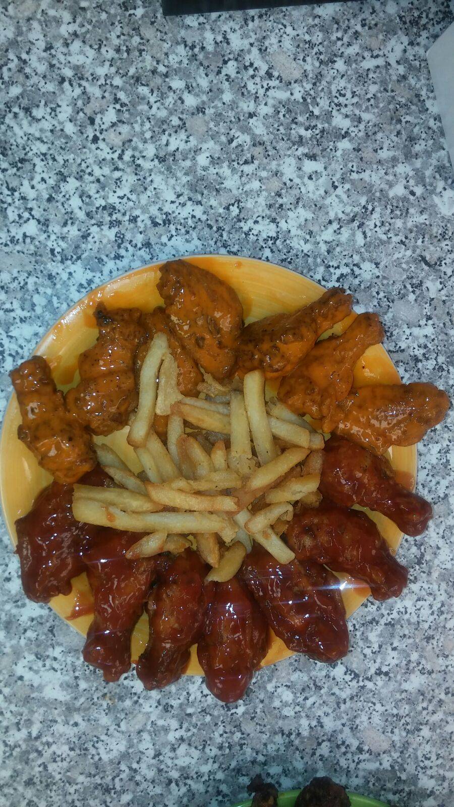 Family Jerk Restaurant | restaurant | 803 Powder Springs St #1, Marietta, GA 30064, USA | 6782175999 OR +1 678-217-5999