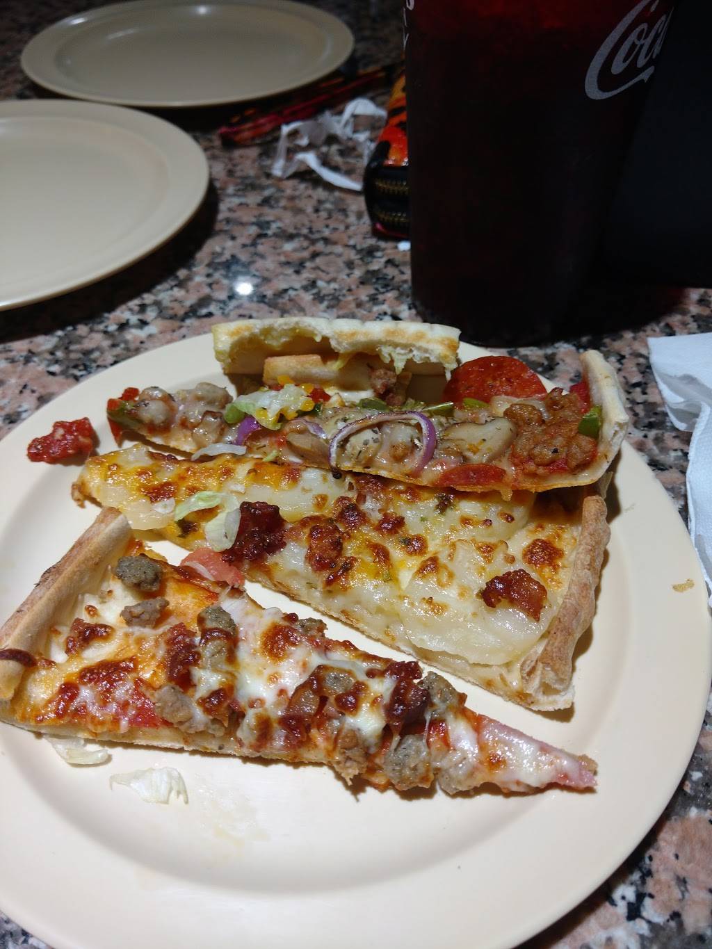 Larrys Pizza | restaurant | 1758 E 70th St, Shreveport, LA 71105, USA | 3189468835 OR +1 318-946-8835