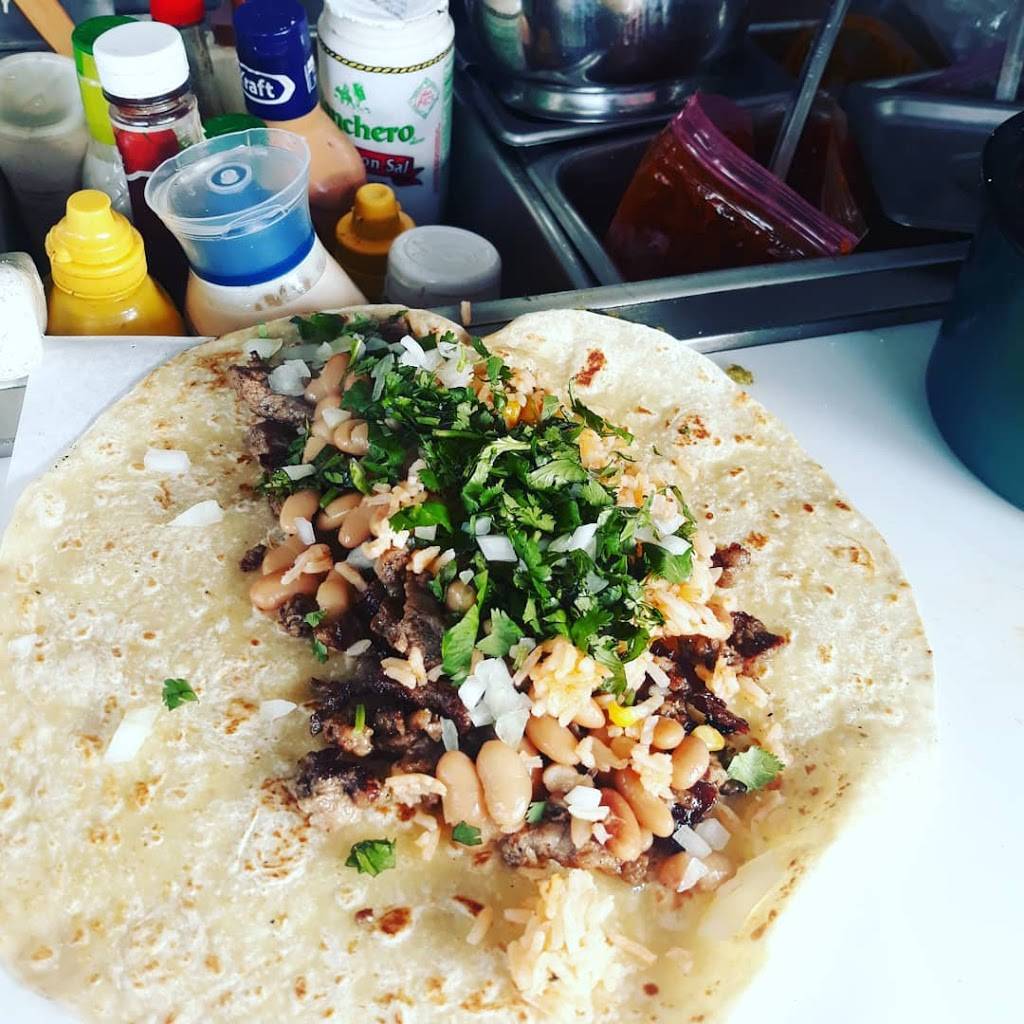 La Morena Hot Dogs | meal takeaway | HURON ST, W Ave 26, Los Angeles, CA 90065, USA | 3234461282 OR +1 323-446-1282