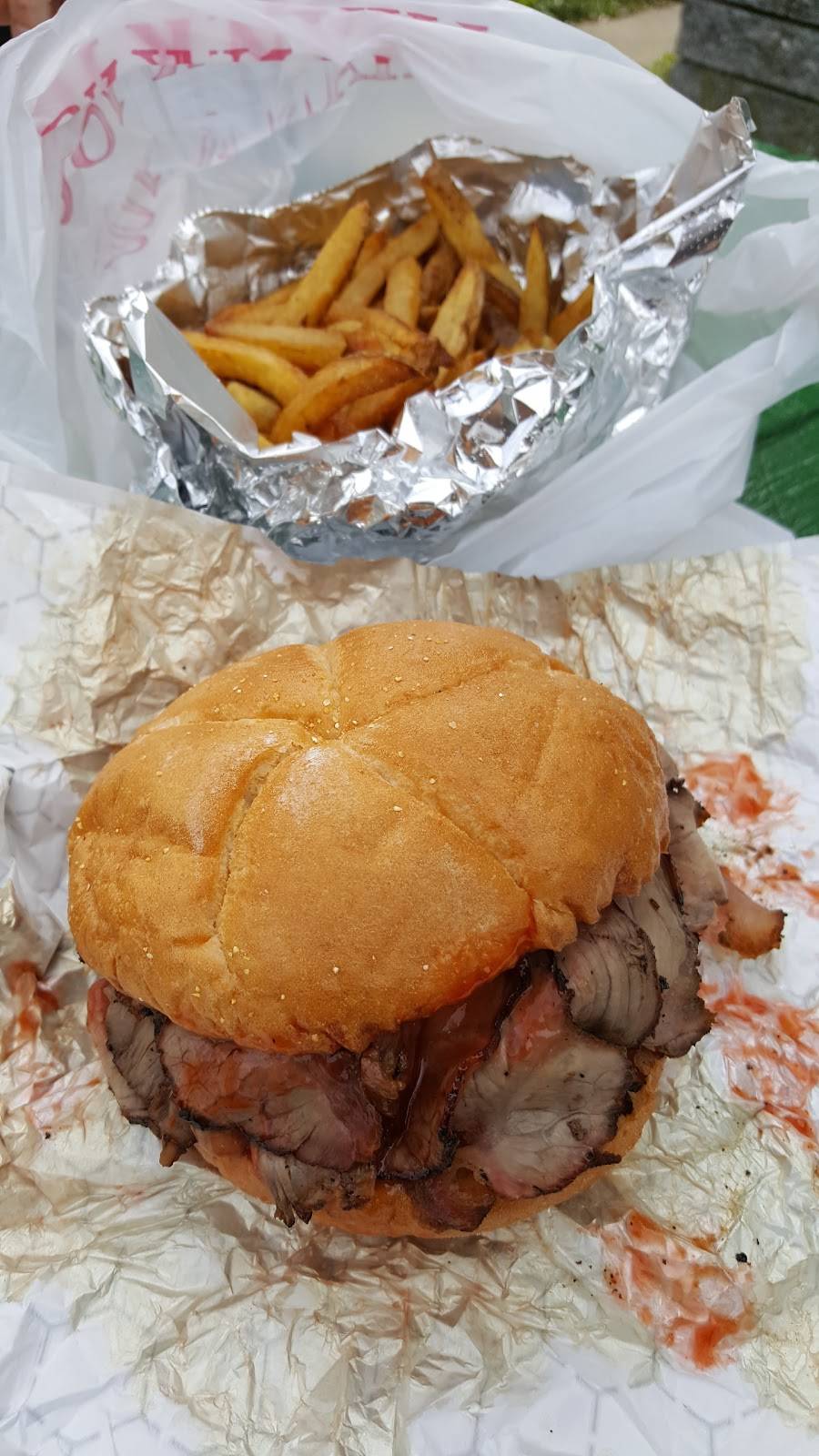 Pioneer Pit Beef | restaurant | N Rolling Rd &, Johnnycake Rd, Catonsville, MD 21228, USA | 4104550015 OR +1 410-455-0015