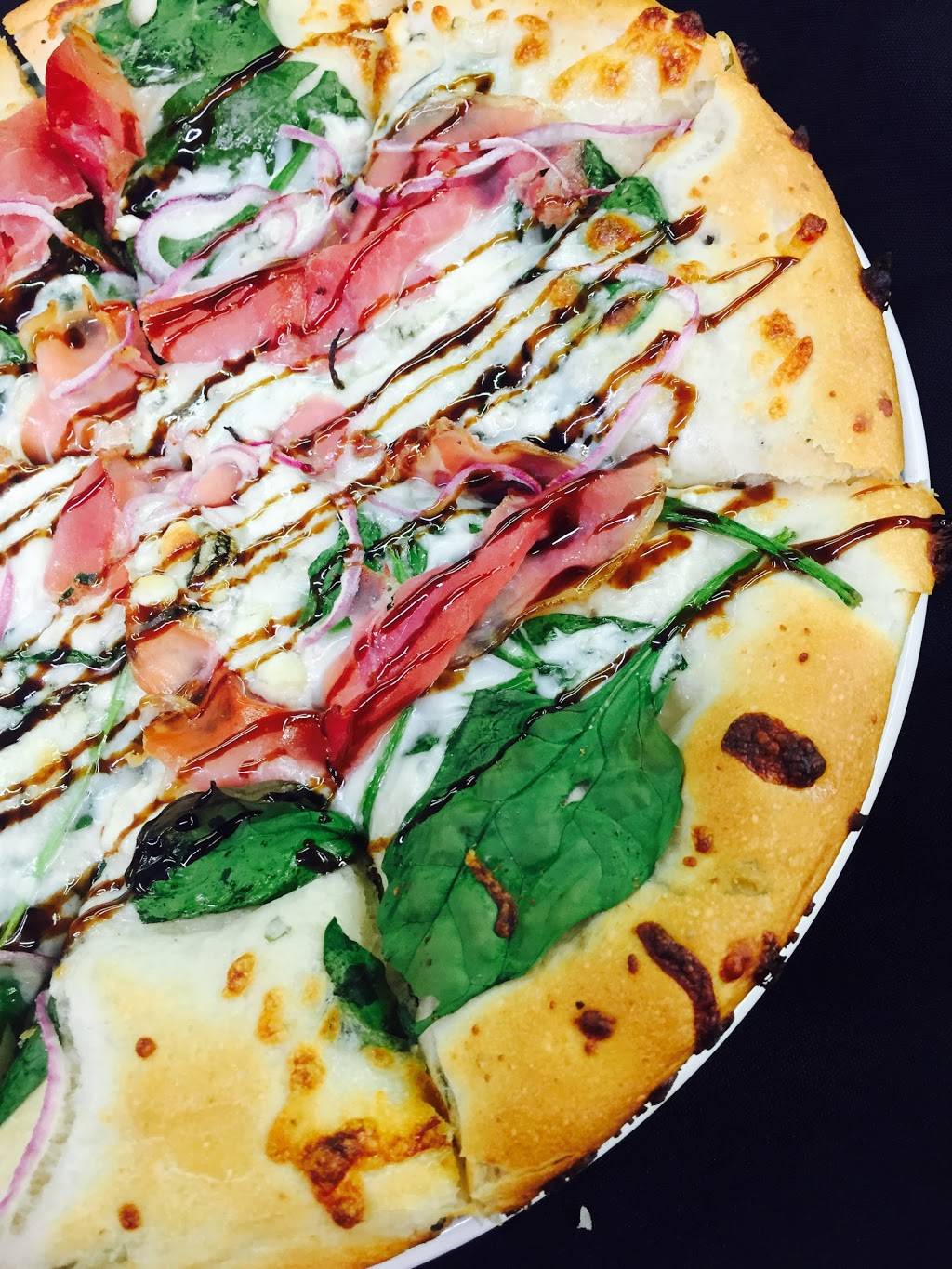 Alfredos At the Inn Italian Restaurant | restaurant | 780 Beta Dr, Mayfield, OH 44143, USA | 4404494833 OR +1 440-449-4833