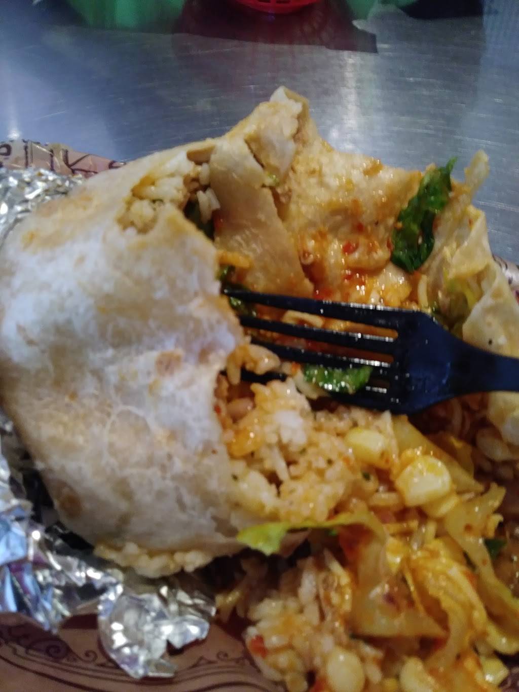 Chipotle Mexican Grill | restaurant | 4489 N High St, Columbus, OH 43214, USA | 6142635547 OR +1 614-263-5547