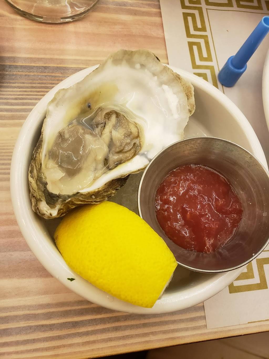 Cats on the Bay | restaurant | 2027 Emmons Ave, Brooklyn, NY 11235, USA | 9297772287 OR +1 929-777-2287