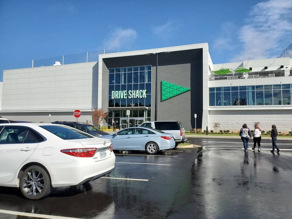 Drive Shack | restaurant | 1647 Four Rings Drive, Richmond, VA 23233, USA | 8047293778 OR +1 804-729-3778