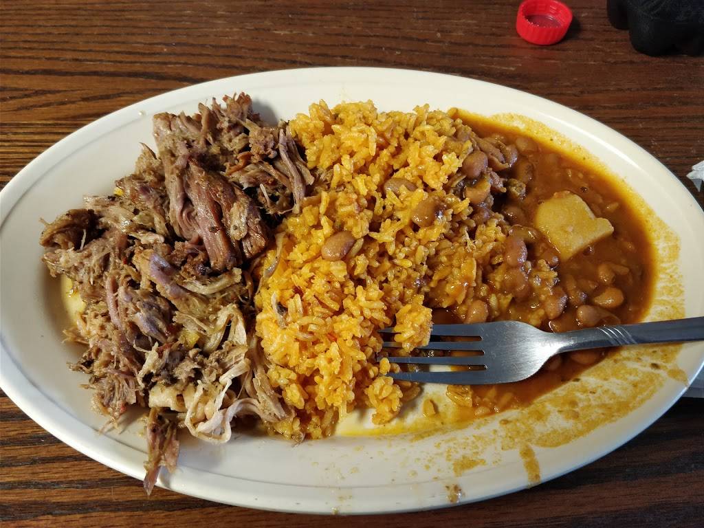 Latin Corner | restaurant | 13 Riverside Dr, Spring City, PA 19475, USA | 6109483207 OR +1 610-948-3207