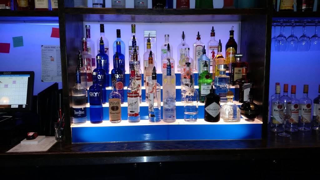 Sakura | restaurant | 809 Washington St, South Attleboro, MA 02703, USA | 5086395390 OR +1 508-639-5390