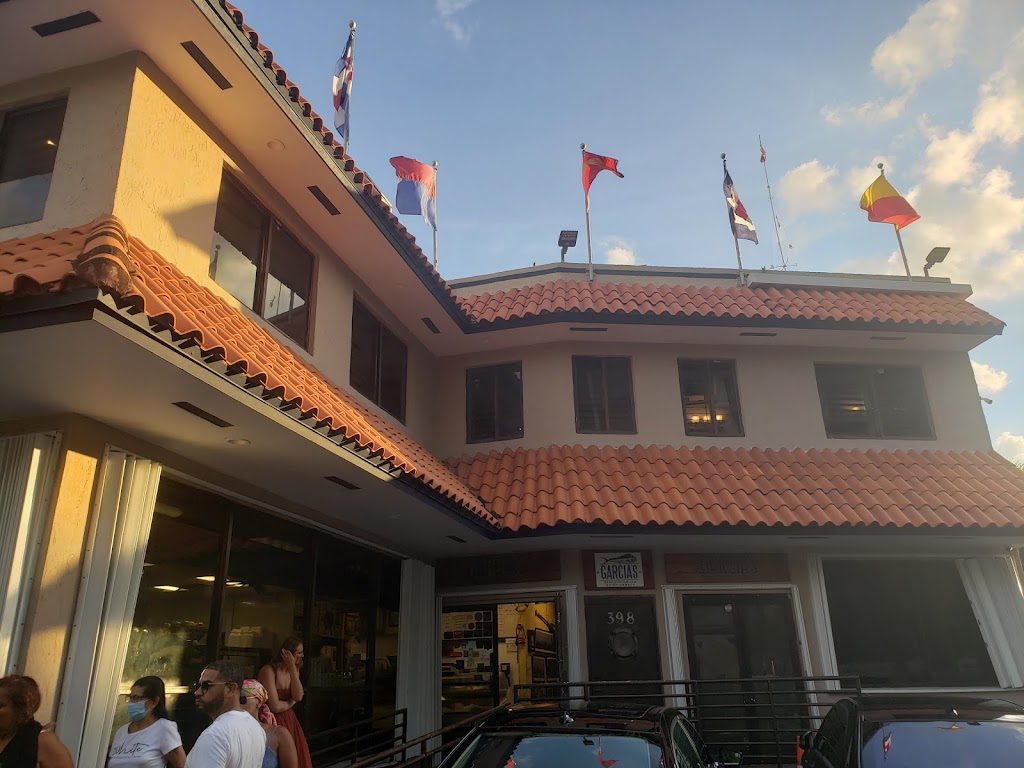 Garcias Seafood Grille & Fish Market | restaurant | 398 NW N River Dr, Miami, FL 33128, USA | 3053750765 OR +1 305-375-0765