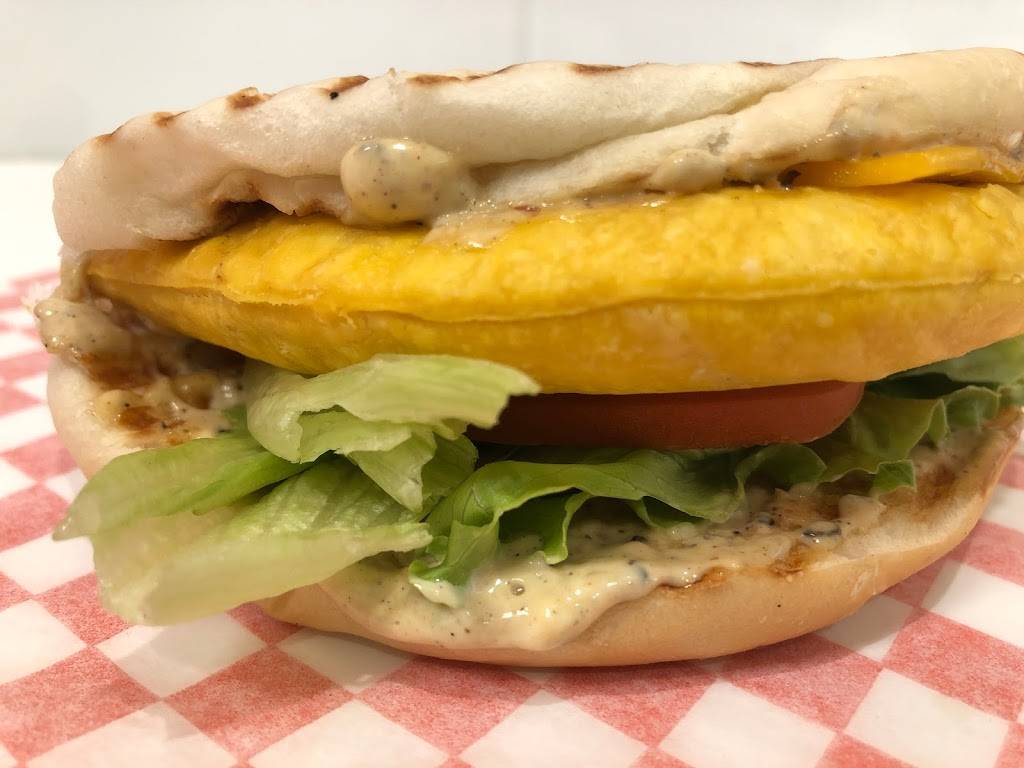 Jerk Joint | restaurant | 25 Peel Centre Dr, Brampton, ON L6T 3R5, Canada | 2897529000 OR +1 289-752-9000