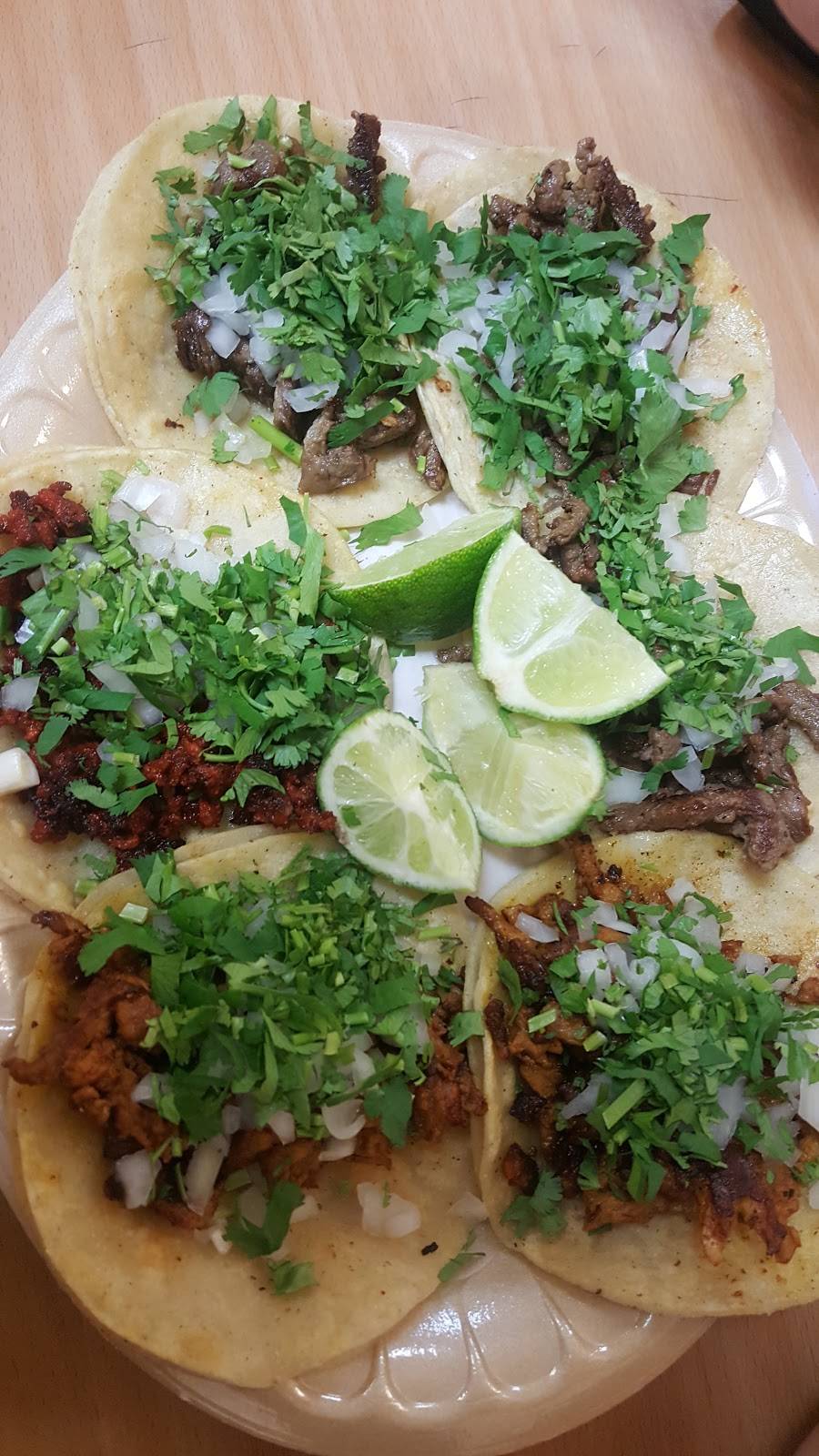 Taqueria Caracoles | restaurant | 11411 E NW Hwy Suite 230, Dallas, TX 75218, USA | 2145537960 OR +1 214-553-7960