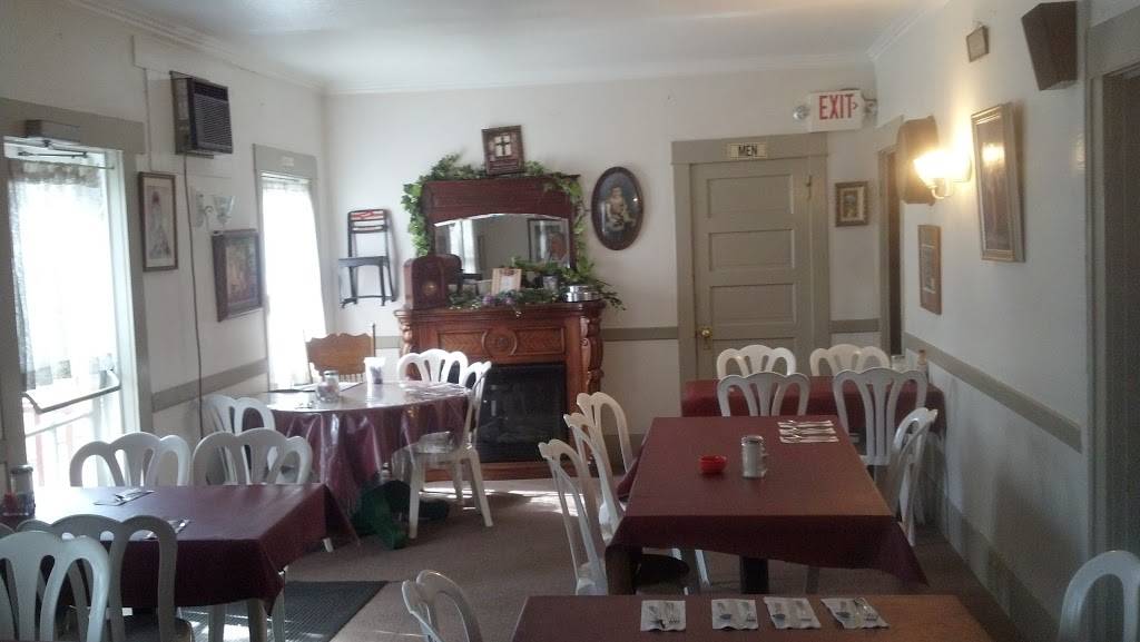 Mollys Souper | restaurant | 388 N 1st Ave, Upland, CA 91786, USA | 9099821114 OR +1 909-982-1114