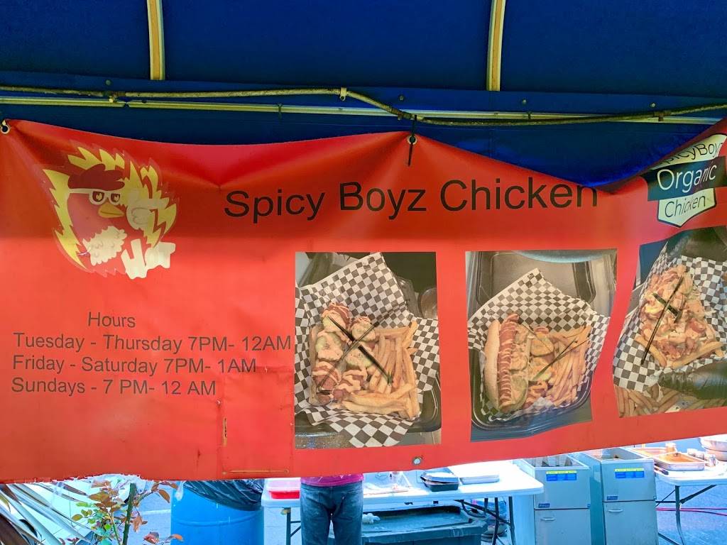 Spicy Boyz Chicken | restaurant | 11005 Vanowen St, North Hollywood, CA 91605, USA | 3238306943 OR +1 323-830-6943