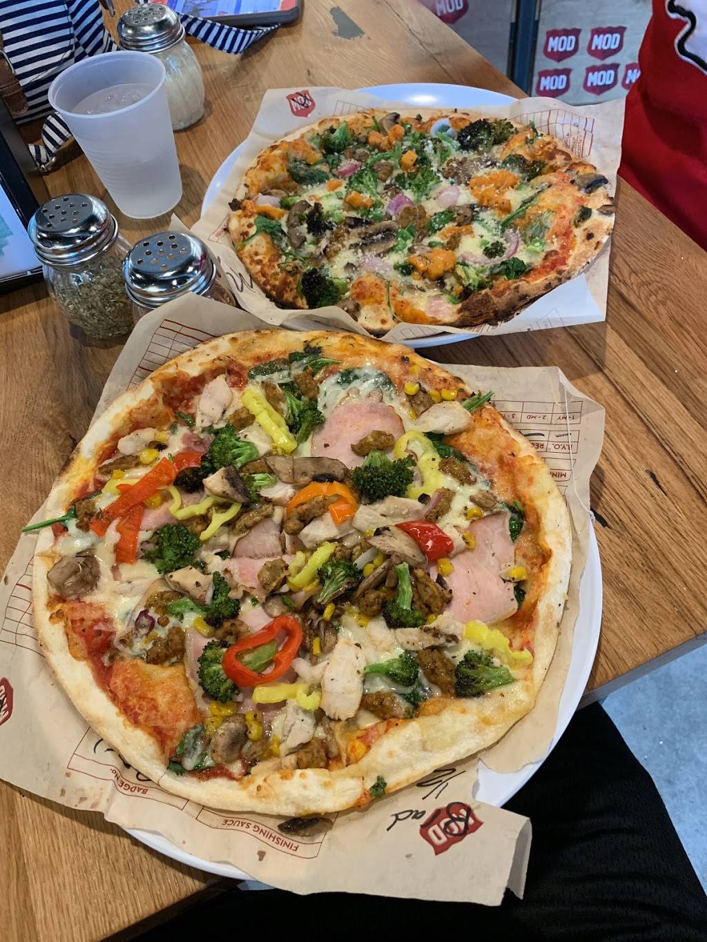 MOD Pizza | restaurant | 403 N Stadium Blvd #101, Columbia, MO 65203, USA | 5732508280 OR +1 573-250-8280