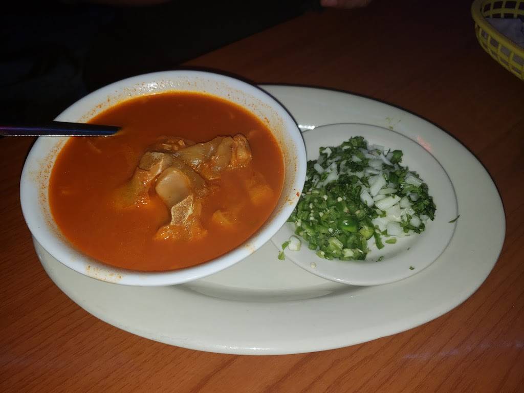 Ostioneria Michoacan | restaurant | 10865 Jones Rd, Houston, TX 77065, USA | 2814777697 OR +1 281-477-7697