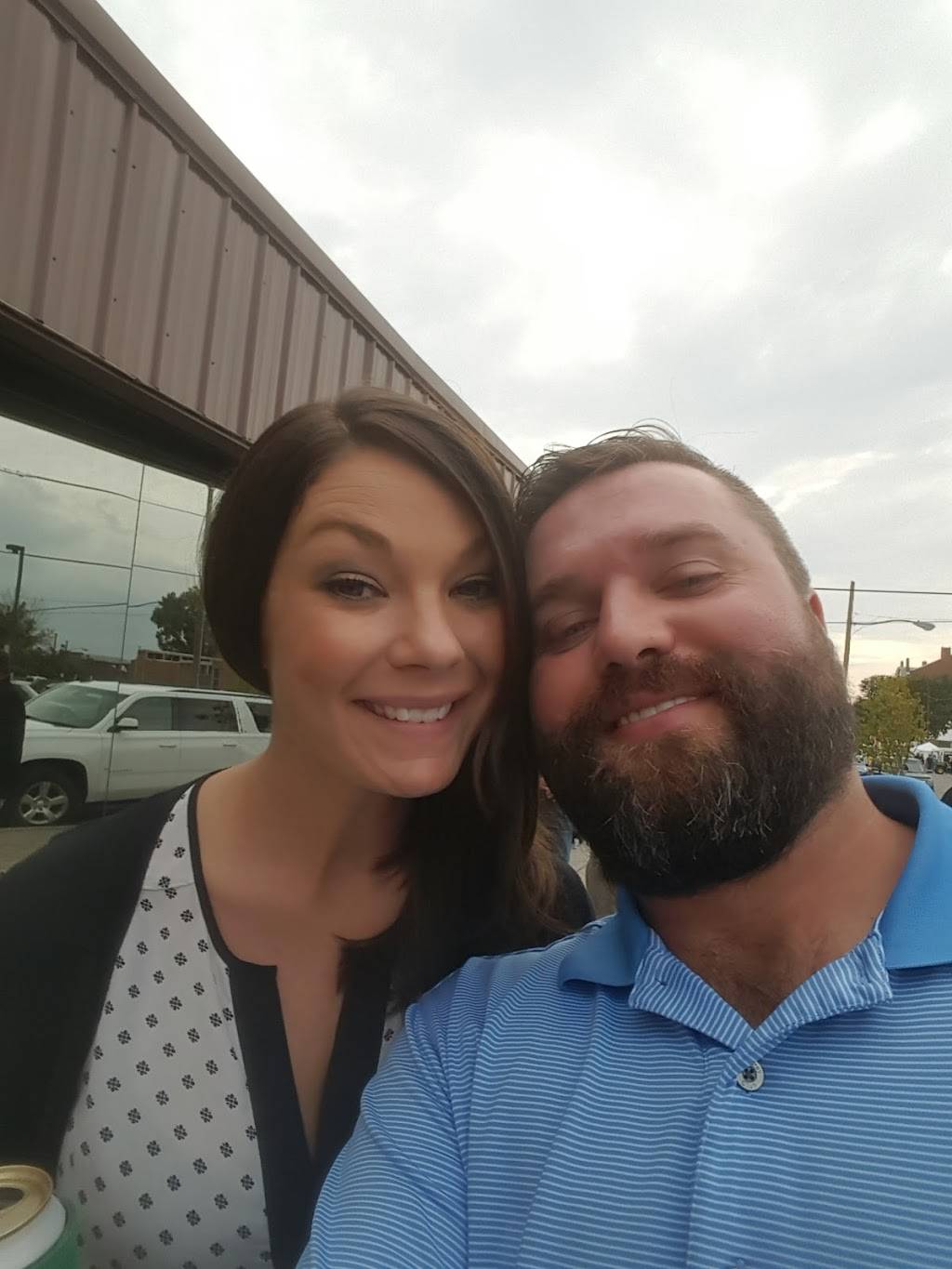 Pastime Grill & Pub | restaurant | 424 E Market St, New Albany, IN 47150, USA | 8129459055 OR +1 812-945-9055