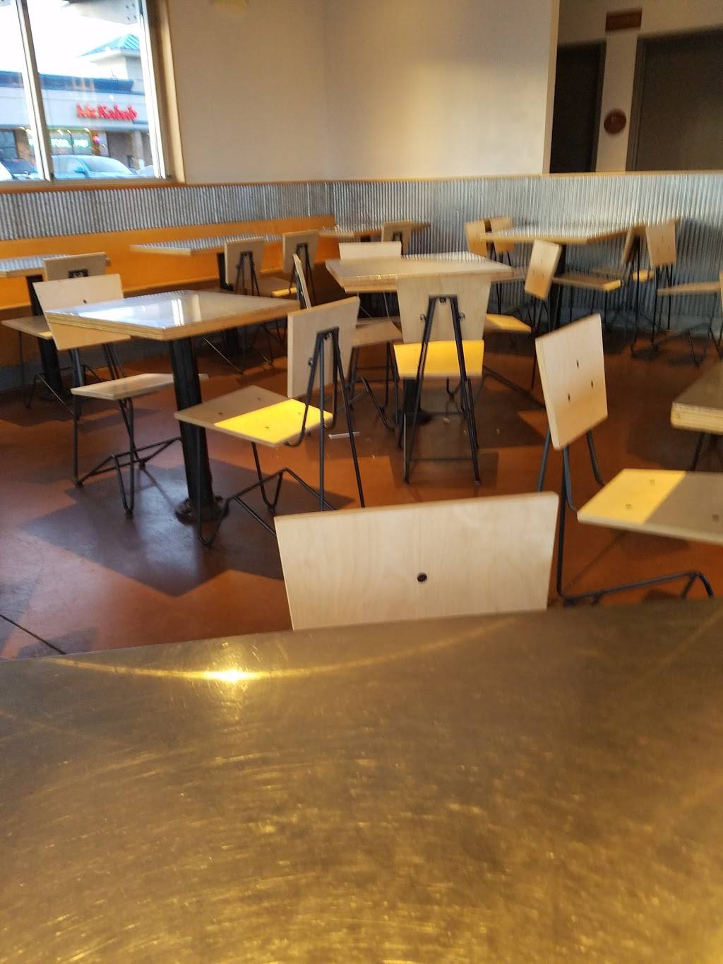 Chipotle Mexican Grill | restaurant | 2905 Richmond Rd, Lexington, KY 40509, USA | 8592681142 OR +1 859-268-1142