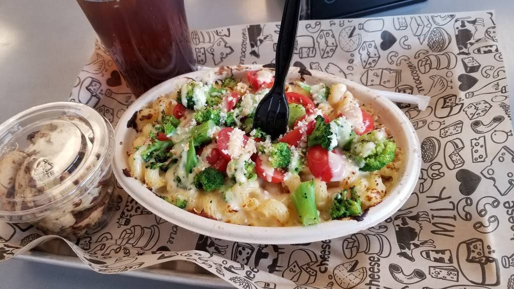 I Heart Mac & Cheese | restaurant | 3111 N University Dr, Coral Springs, FL 33065, USA | 9548003780 OR +1 954-800-3780