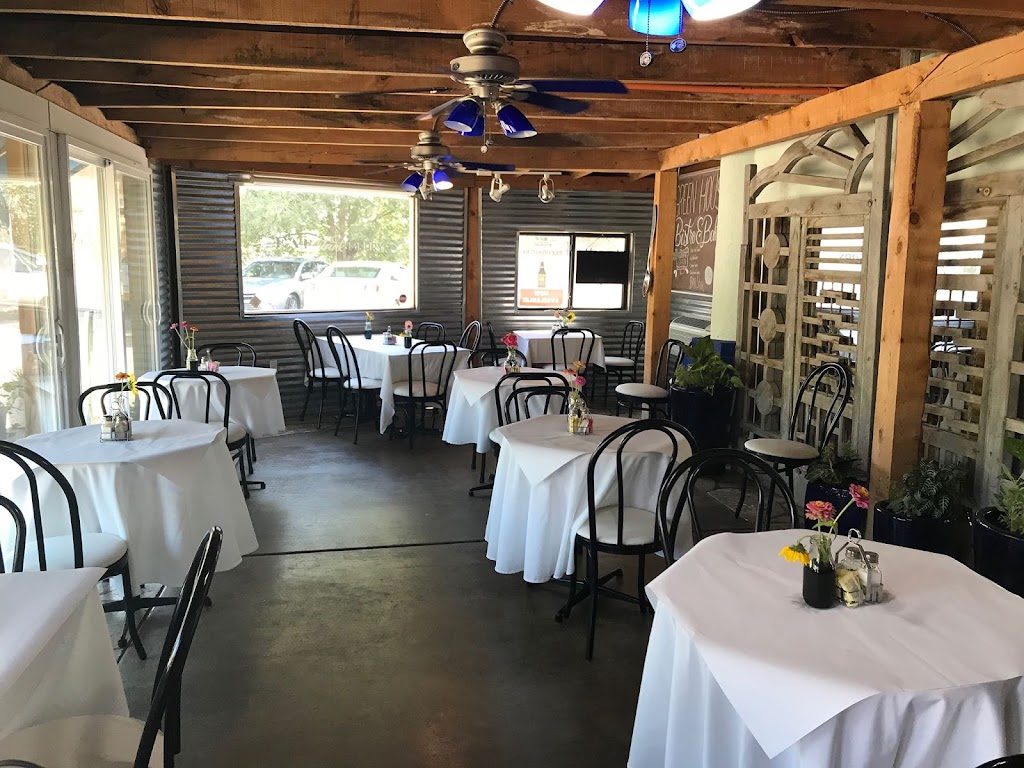 Green House Bistro | restaurant | 5 Thomas Rd, Los Lunas, NM 87031, USA | 5058661936 OR +1 505-866-1936