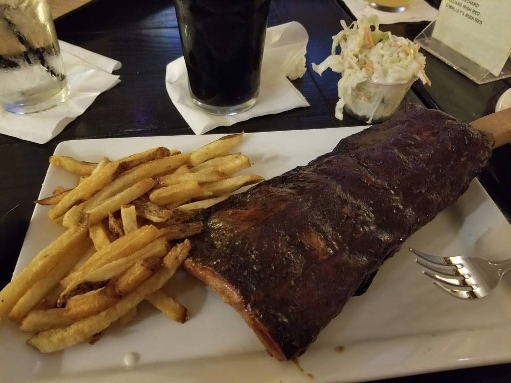 OMalleys Supper Spirits & Song | restaurant | 15231 Farmington Rd, Livonia, MI 48154, USA | 7344277775 OR +1 734-427-7775