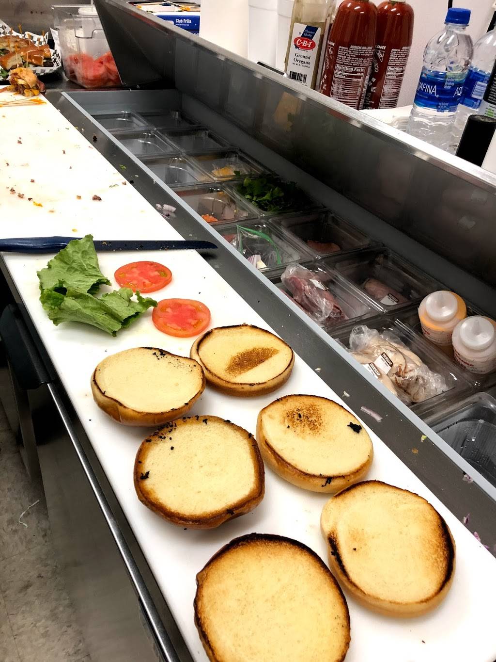 Throw Back Cafe | restaurant | 16301 Lee Rd, Fort Myers, FL 33912, USA | 2393344653 OR +1 239-334-4653
