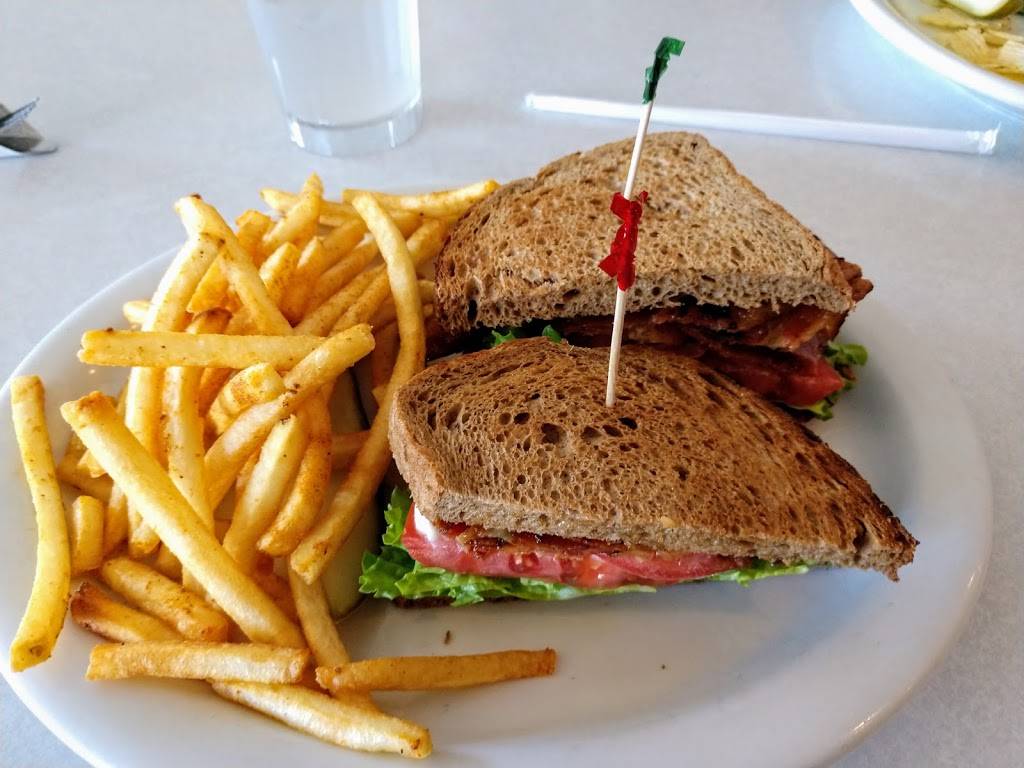 Angelos Southern Grill | restaurant | 8795 Tamiami Trail N, Naples, FL 34108, USA | 2395945330 OR +1 239-594-5330