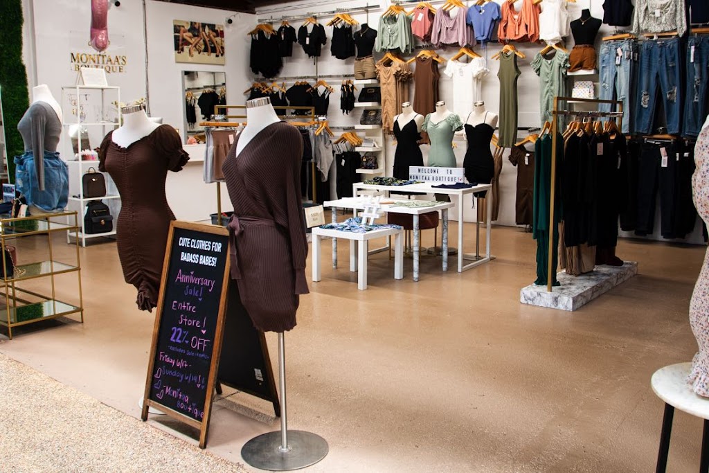 Swap Meet Plaza Americana | shopping mall | 6200 Wilmington Ave, Los Angeles, CA 90001, USA | 3109201078 OR +1 310-920-1078