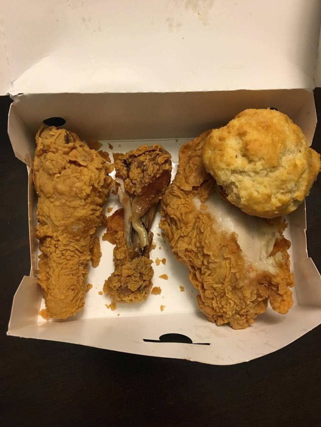 Churchs Chicken | restaurant | 2516 Inwood Rd, Dallas, TX 75235, USA | 2143515912 OR +1 214-351-5912