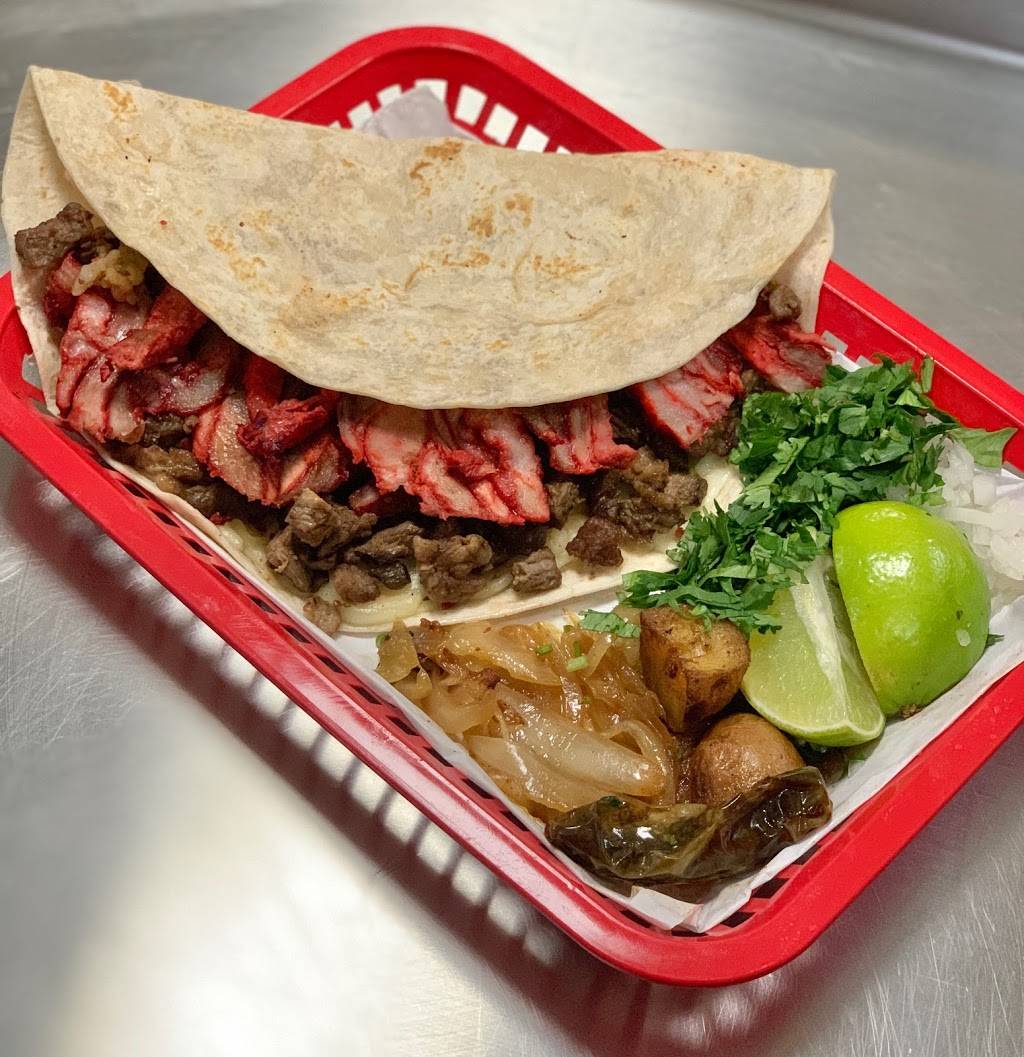 Yo taco taqueria | restaurant | 2129 SW 3rd St, Grand Prairie, TX 75051, USA | 2146770810 OR +1 214-677-0810