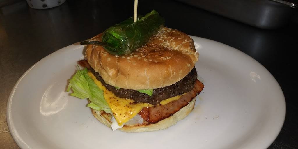 El Amigo Mexican Restaurant | restaurant | 224 Interstate Hwy Park Loop, Prattville, AL 36066, USA | 3346764240 OR +1 334-676-4240