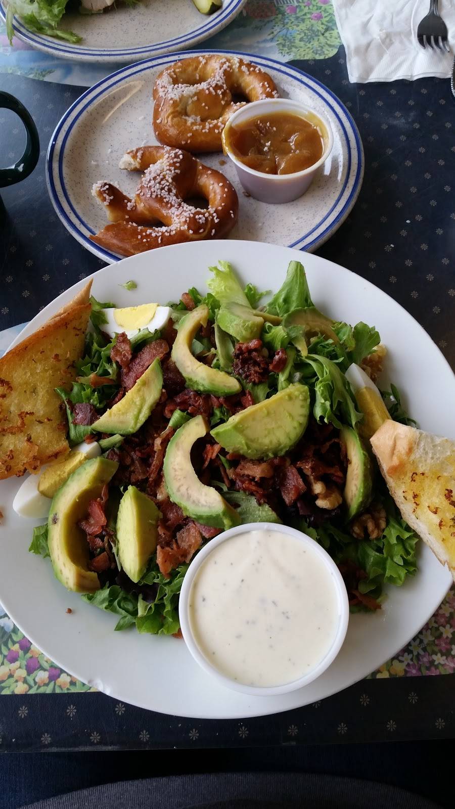 Travelers Restaurant | restaurant | 1257 Buckley Hwy # I-84, Union, CT 06076, USA | 8606844920 OR +1 860-684-4920