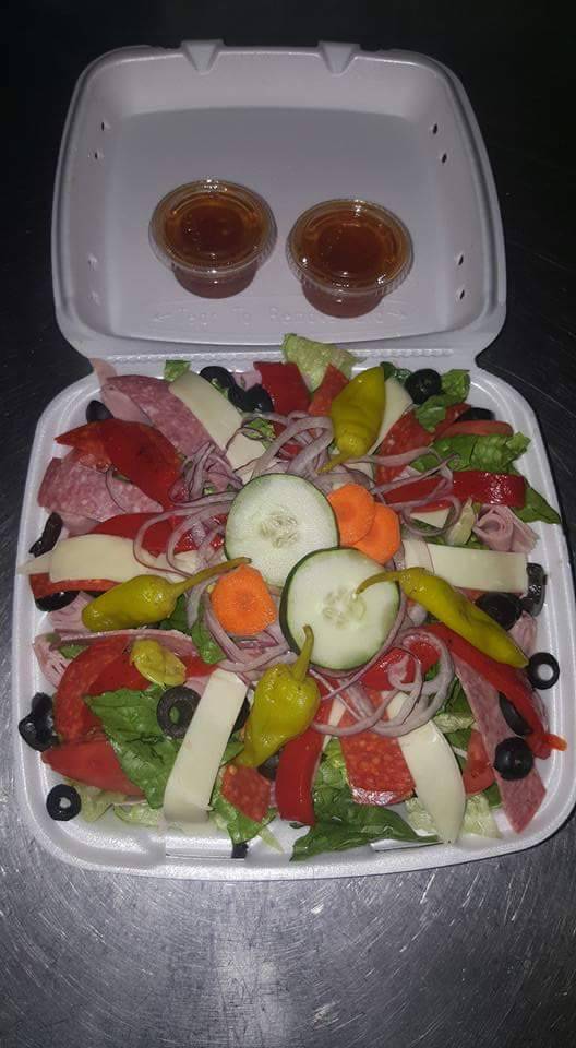 Luccas Pizza | restaurant | 122 N Main St, Herkimer, NY 13350, USA | 3152195558 OR +1 315-219-5558