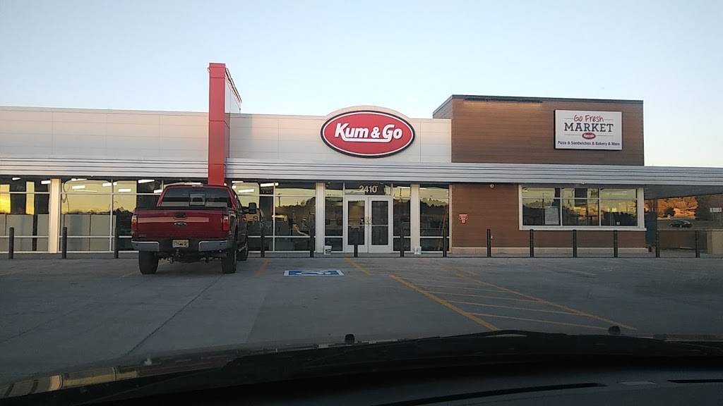 Kum & Go | meal takeaway | 2410 N Academy Blvd, Colorado Springs, CO 80909, USA | 7195591580 OR +1 719-559-1580