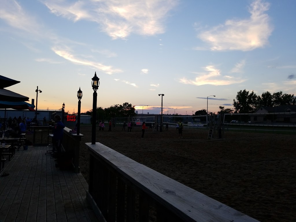 Classic Lanes Oak Creek | restaurant | 7501 S Howell Ave, Oak Creek, WI 53154, USA | 4147641120 OR +1 414-764-1120