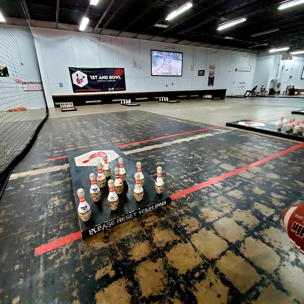 First and Bowl | restaurant | 2969 N 114th St, Wauwatosa, WI 53222, USA | 2626495588 OR +1 262-649-5588