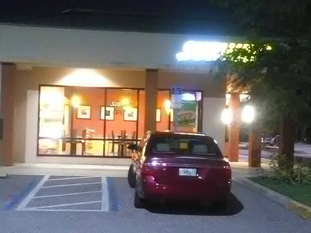 Subway Restaurants | restaurant | 1897 N Highland Ave, Clearwater, FL 33755, USA | 7272397783 OR +1 727-239-7783