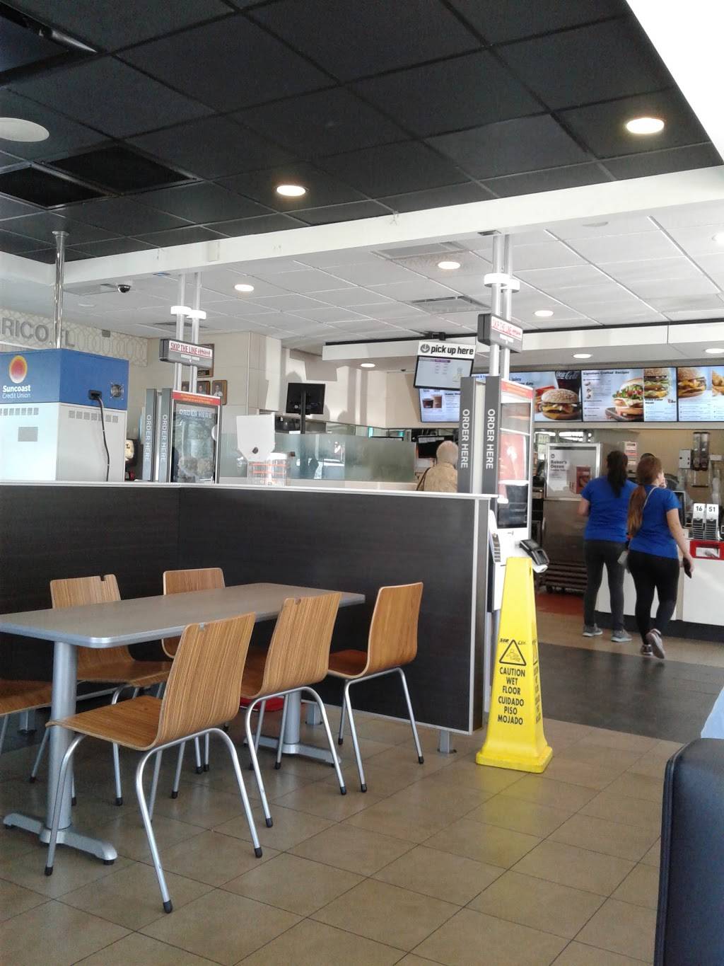 McDonalds | cafe | 2050 FL-60 E, Valrico, FL 33594, USA | 8136620275 OR +1 813-662-0275