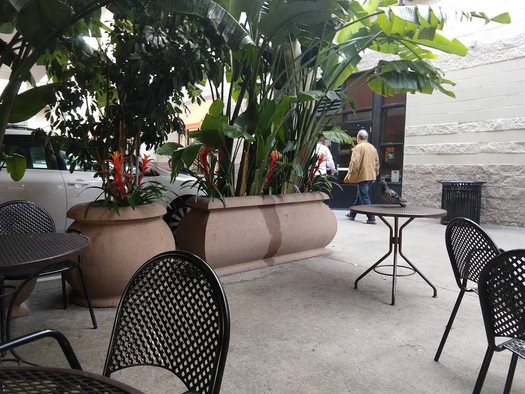 Publico Urban Taqueria | restaurant | 555 9th St, San Francisco, CA 94103, USA | 4159348220 OR +1 415-934-8220