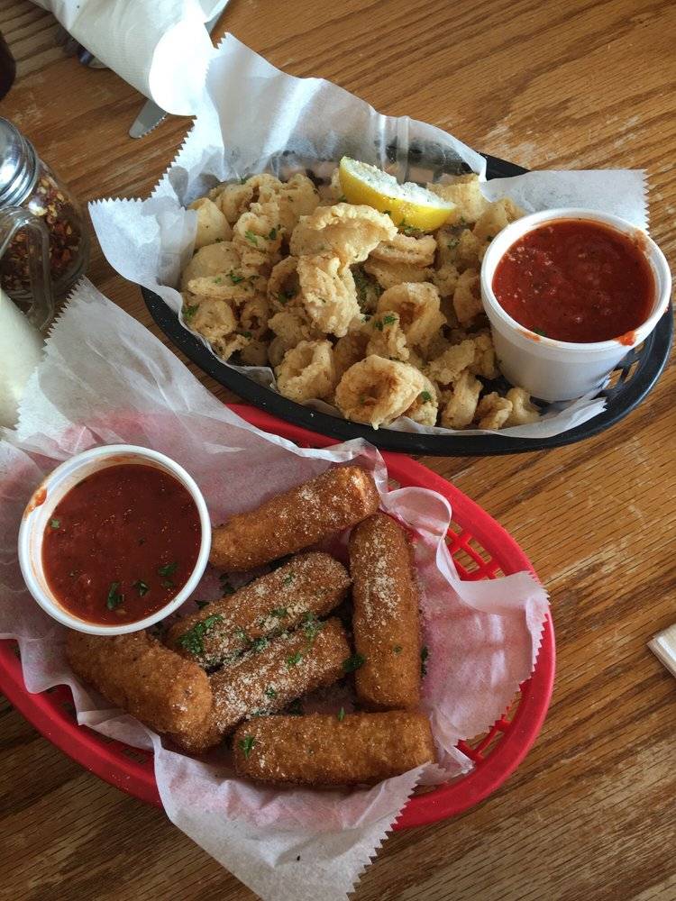 Primo Brothers Pizza | restaurant | 9310 Forest Ln # 334, Dallas, TX 75243, USA | 2143414414 OR +1 214-341-4414