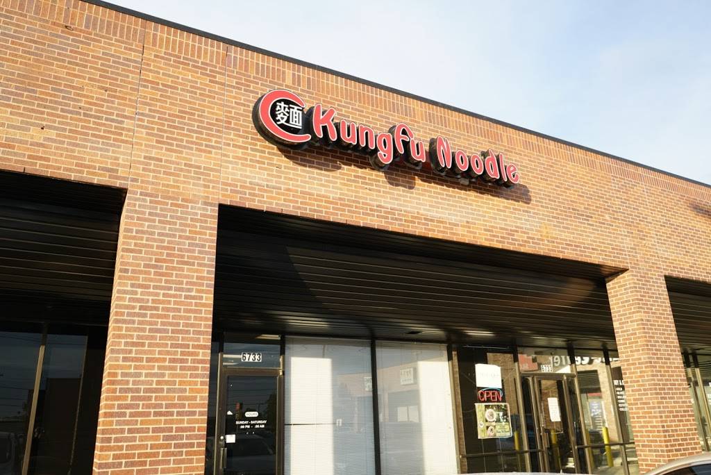 Kungfu Noodle | restaurant | 6733 Bandera Rd, Leon Valley, TX 78238, USA | 2104515586 OR +1 210-451-5586