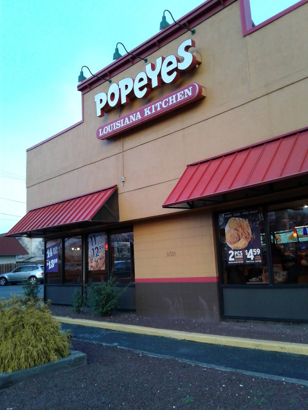 Popeyes Louisiana Kitchen | restaurant | 5720 S Crescent Blvd, Pennsauken Township, NJ 08109, USA | 8569100200 OR +1 856-910-0200