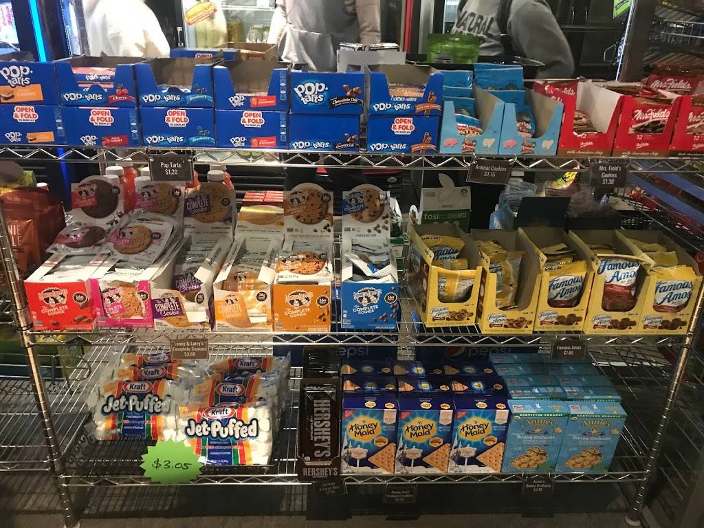 Banana Joes | restaurant | 1156 Chinquapin Rd, Santa Cruz, CA 95064, USA | 8314591445 OR +1 831-459-1445