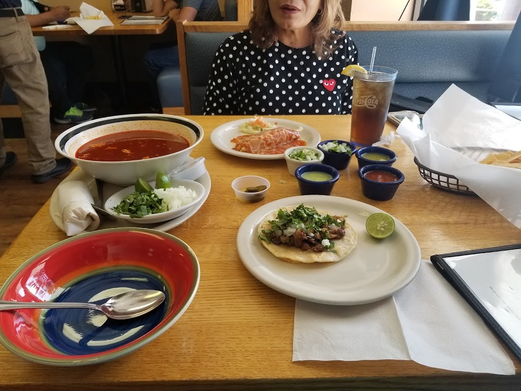 Las Gorditas Mexican Food | restaurant | 2900 N West St Ste 4, Flagstaff, AZ 86004, USA | 9287742763 OR +1 928-774-2763