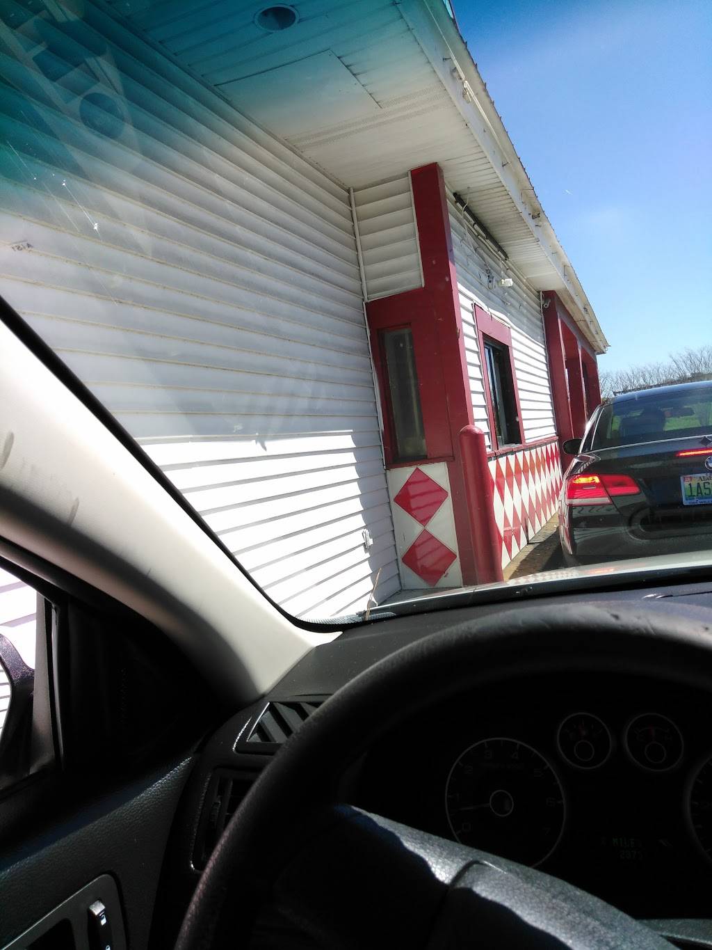 Fairfield Seafood Restaurant | restaurant | 3710 Richard M Scrushy Pkwy, Fairfield, AL 35064, USA | 2058873033 OR +1 205-887-3033