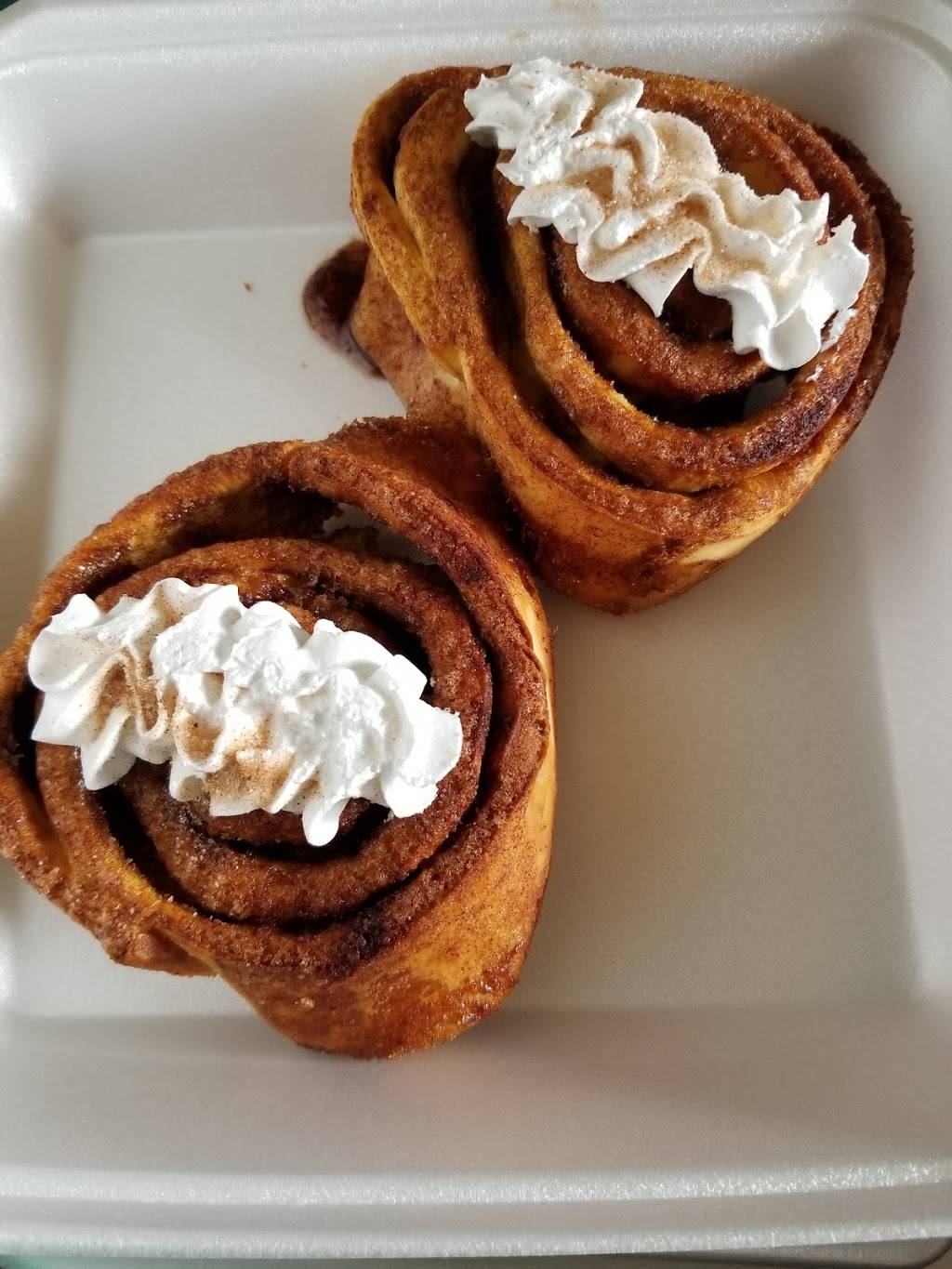 Blondies Roadhouse | restaurant | 485 Walnut Hill Rd, Uniontown, PA 15401, USA | 7244381960 OR +1 724-438-1960