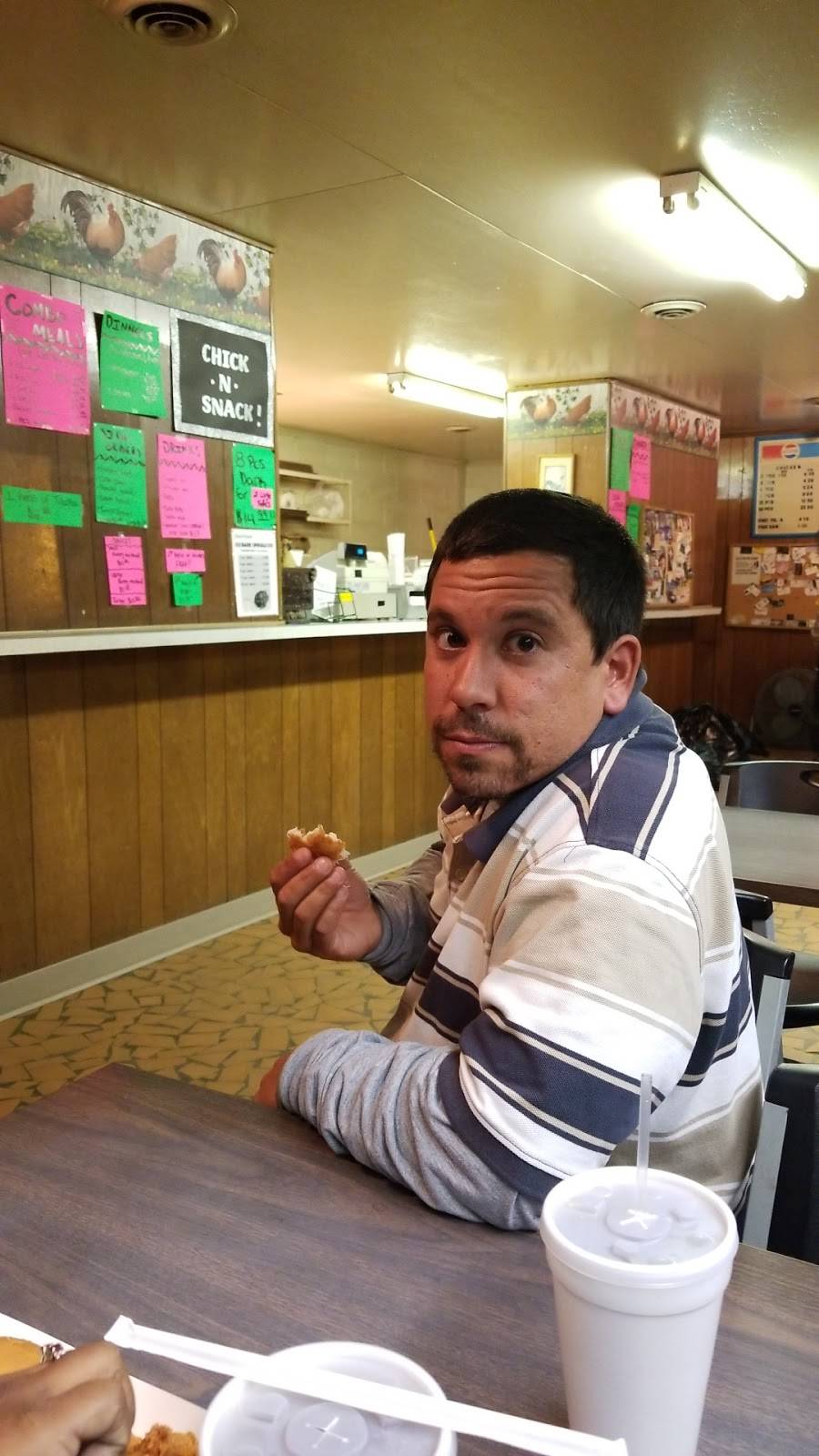Chick-N-Snack | restaurant | 208 Ascauga Lake Rd, Graniteville, SC 29829, USA | 8036639395 OR +1 803-663-9395