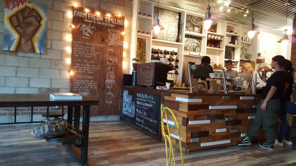 Ohmies Coffee Bar + Yoga Studio | cafe | 919 N Wood Ave, Roselle, NJ 07203, USA | 9082411602 OR +1 908-241-1602