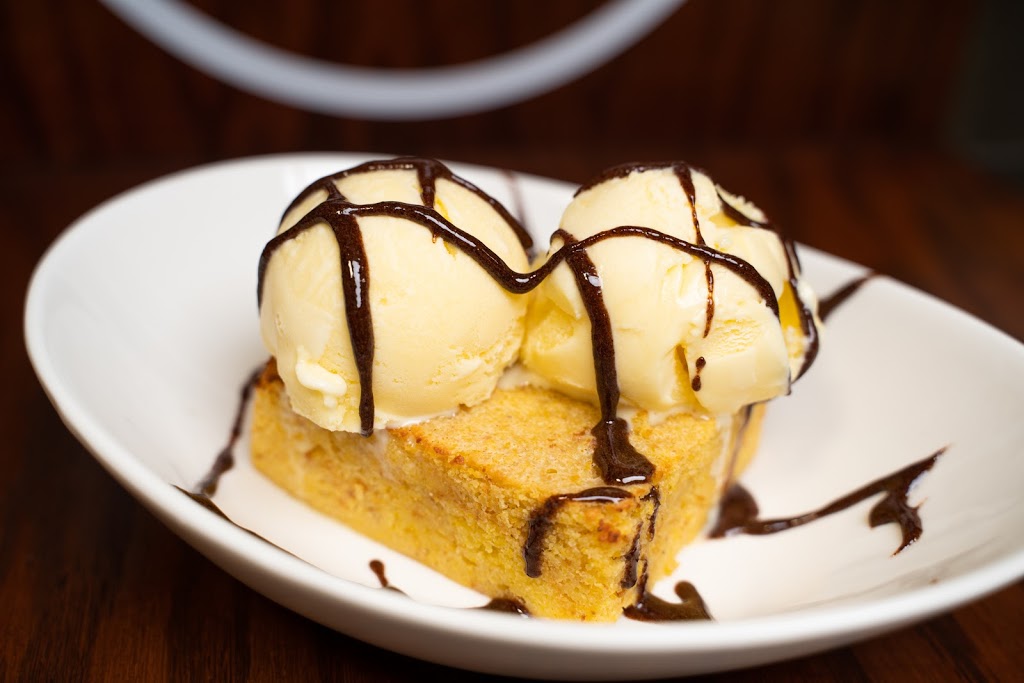 table | restaurant | 575 Cameron Way suite B, North Liberty, IA 52317, USA | 3196652777 OR +1 319-665-2777