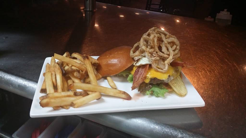 Millers Ale House - Ft. Lauderdale | restaurant | 2861 N Federal Hwy, Fort Lauderdale, FL 33306, USA | 9545655747 OR +1 954-565-5747